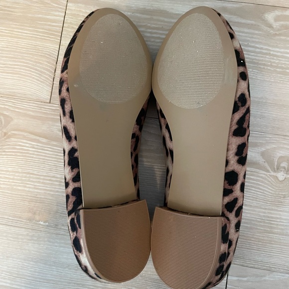 Steve Madden Sol Leopard Loafers - Picture 5 of 9